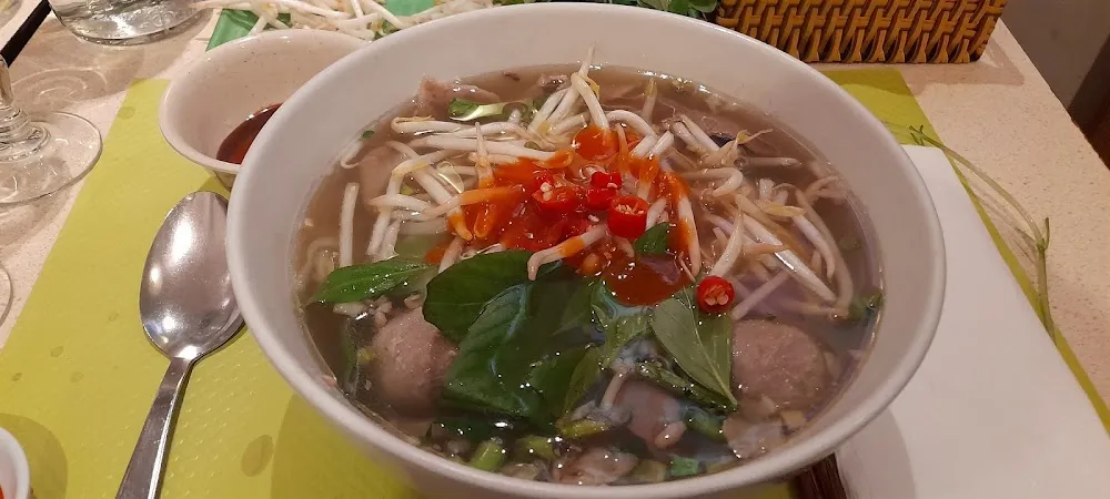 Pho Tai Chin Bo Vien